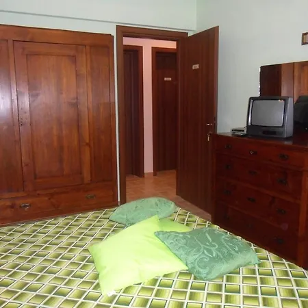 Agriturismo Poponi Agroturismo *