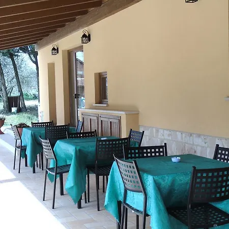 Κατάλυμα σε φάρμα Agriturismo Poponi Τόντι