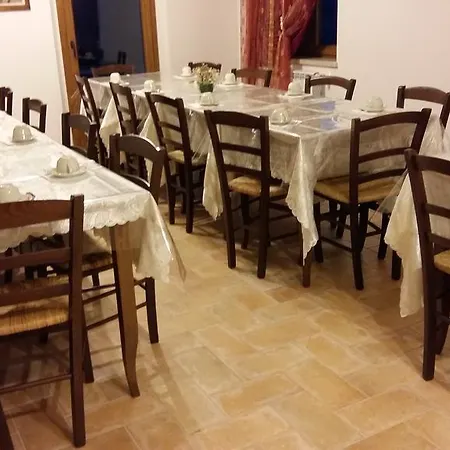 Agriturismo Poponi Κατάλυμα σε φάρμα Τόντι
