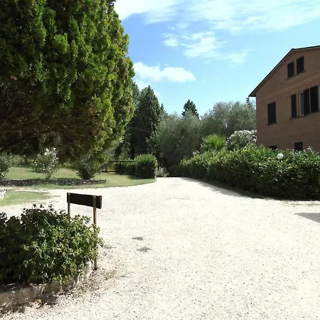 Agriturismo Poponi Alojamento de Turismo Rural *